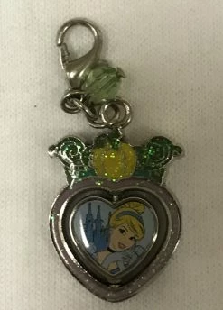 Disney Dangle Charm - Charmed In The Park - Cinderella Heart