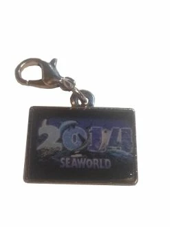 Sea World Dangle Charm - 2014 Sea World Logo